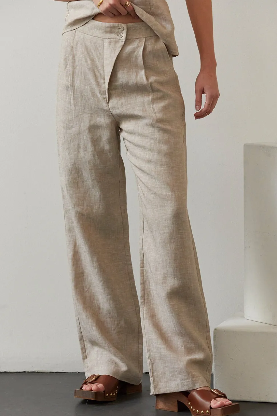 Dani Linen Wide Leg Pants