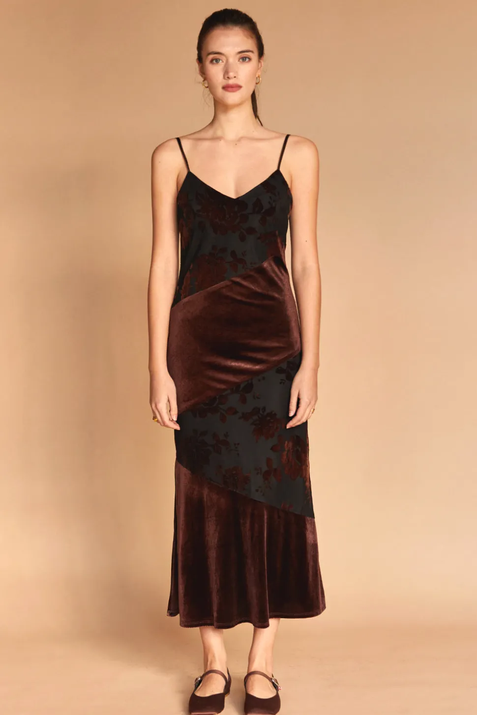 Janice Burnout Velvet Midi Dress