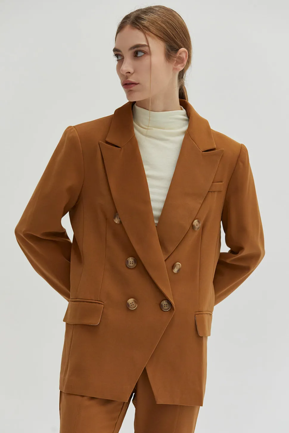 Noelle Blazer
