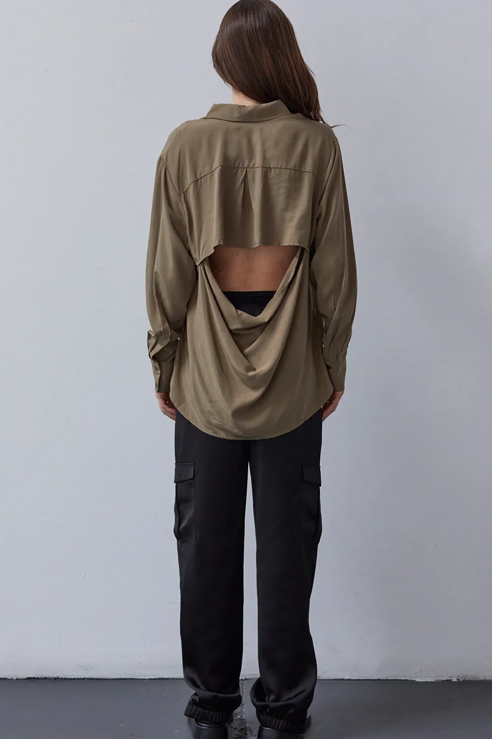 Sianna Open Back Shirt