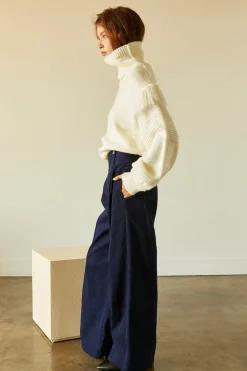 Taylor Corduroy Pants